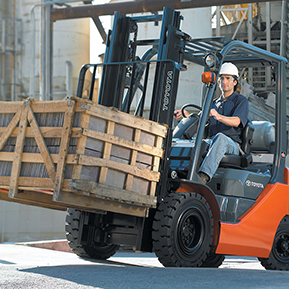 small ic used forklift rental